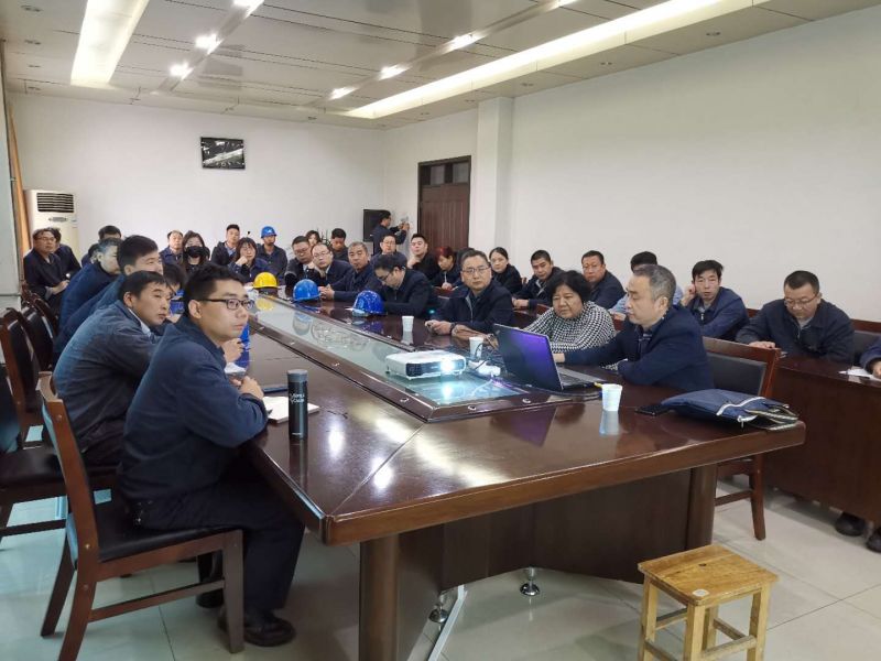 
				   
					學習固體廢物防治法、提高環(huán)境治理能力——黃河同力舉辦新版《固體廢物污染環(huán)境防治法》培訓班
				 